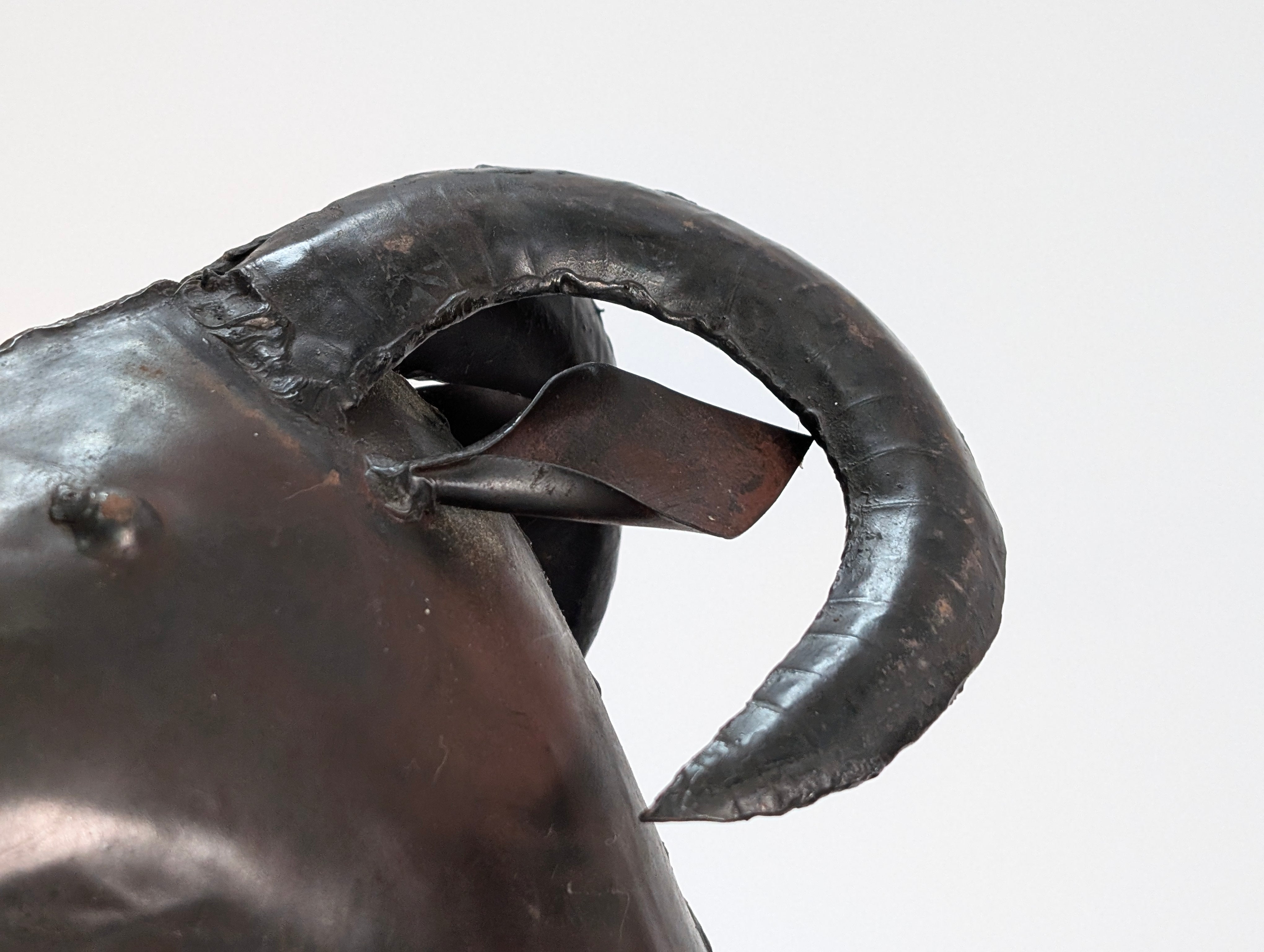 Zoomorphic_Ram_Fireplace_Tool_Set_in_Hand-Forged_Iron,_20th_Century