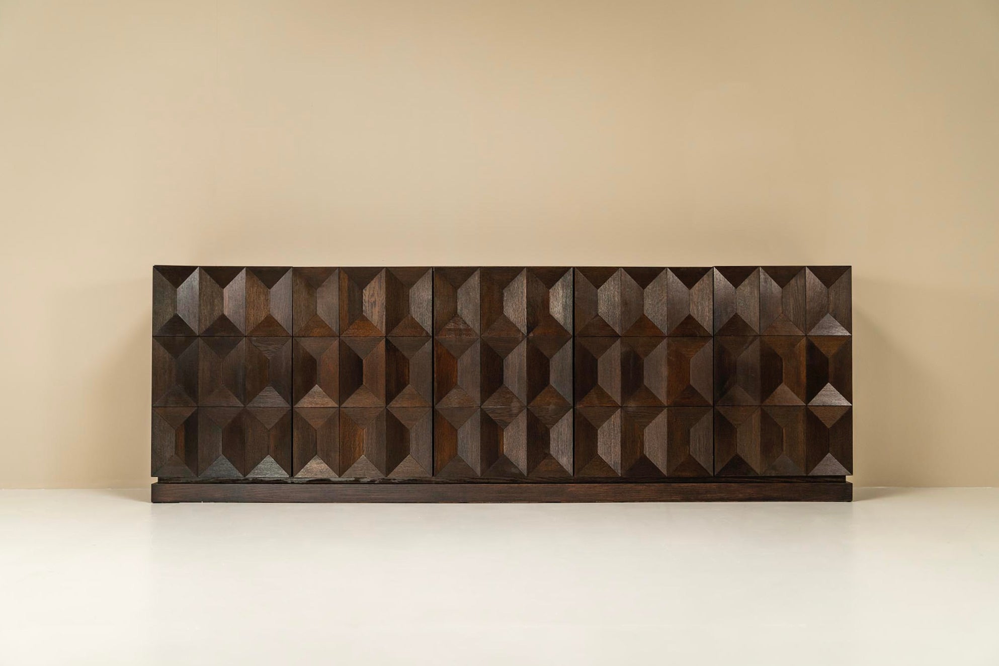 Brutalist_Oak_Sideboard_by_Defour,_1970s,_Belgium