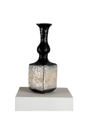 Brutalist_Single-Stem_Raku_Ceramic_Vase,_1970s