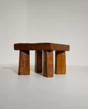 Solid_Oak_Side_Table_with_Wooden_Peg_Joinery,_Mid_Century_Modern