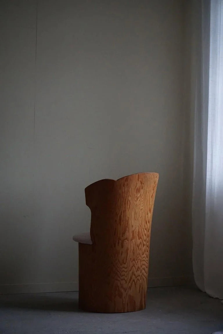 Brutalist_Stump_Chair_in_Solid_Pine_&_Bouclé,_Swedish_Mid_Century_Modern,_1970s