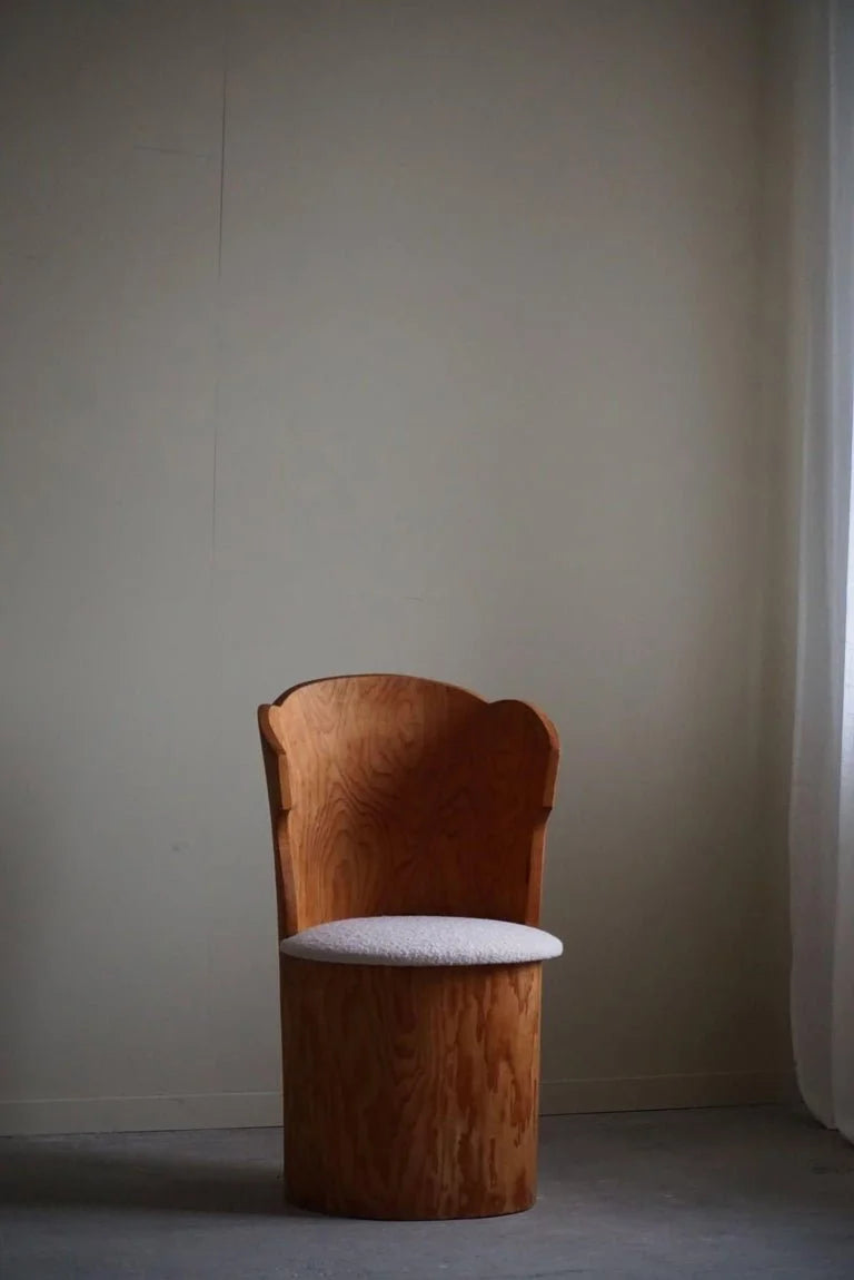 Brutalist_Stump_Chair_in_Solid_Pine_&_Bouclé,_Swedish_Mid_Century_Modern,_1970s