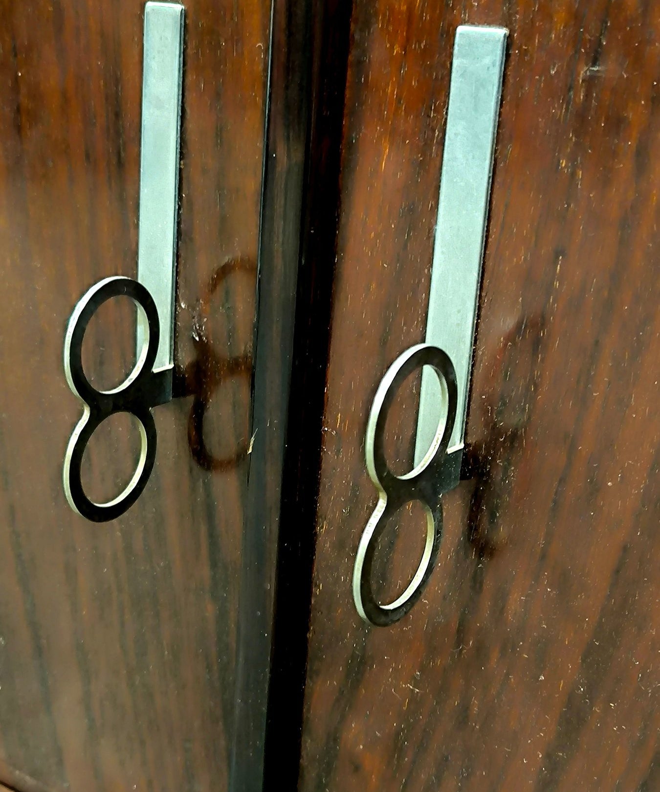 Sideboard_Pellicano_di_Vittorio_Introini_x_Saporiti,_1960_Italia