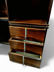 Sideboard_Pellicano_di_Vittorio_Introini_x_Saporiti,_1960_Italia
