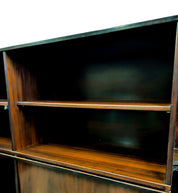 Sideboard_Pellicano_di_Vittorio_Introini_x_Saporiti,_1960_Italia