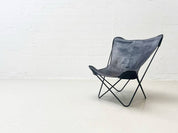 Butterfly_Chair_by_Jorge_Ferrari-Hardoy_for_Knoll_International,_1947