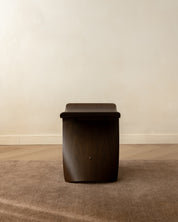 Butterfly_Stool_S-0521_by_Sori_Yanagi_for_Tendo_Mokko,_Rosewood_Veneer,_Japan,_1980s–1990s
