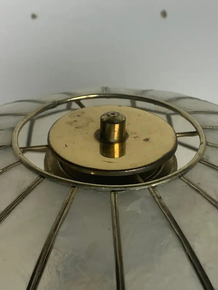 Capiz_Shell_Mushroom_Table_Lamp,_1960s,_Germany