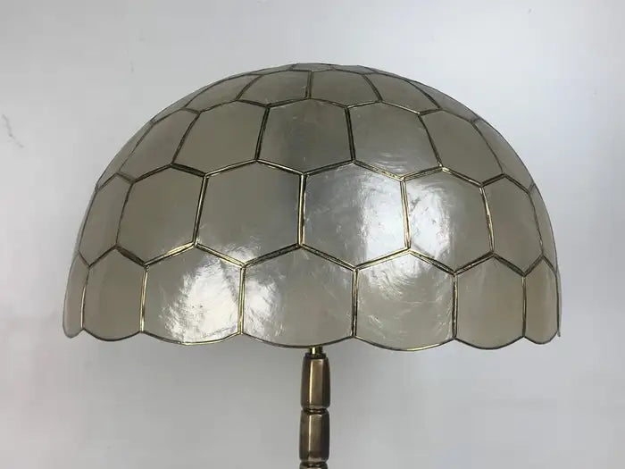 Capiz_Shell_Mushroom_Table_Lamp,_1960s,_Germany
