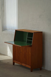 Carl_Malmsten_Visingsö_Pine_Cabinet,_Swedish_Modern_Storage_Cabinet,_Mid_Century_Scandinavian_Design