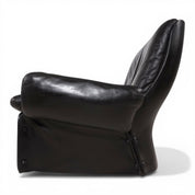 Carl_Straub_Sculptural_Armchair_in_Leather_and_GRP,_Space_Age_Brutalist_Design,_1970s