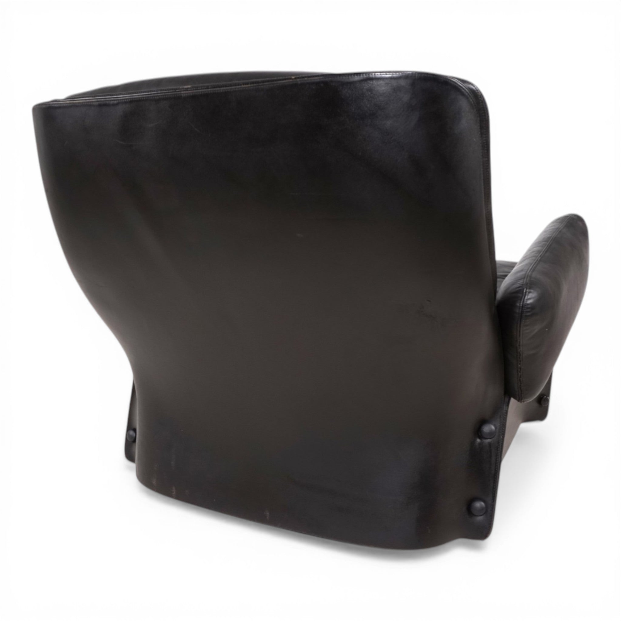 Carl_Straub_Sculptural_Armchair_in_Leather_and_GRP,_Space_Age_Brutalist_Design,_1970s