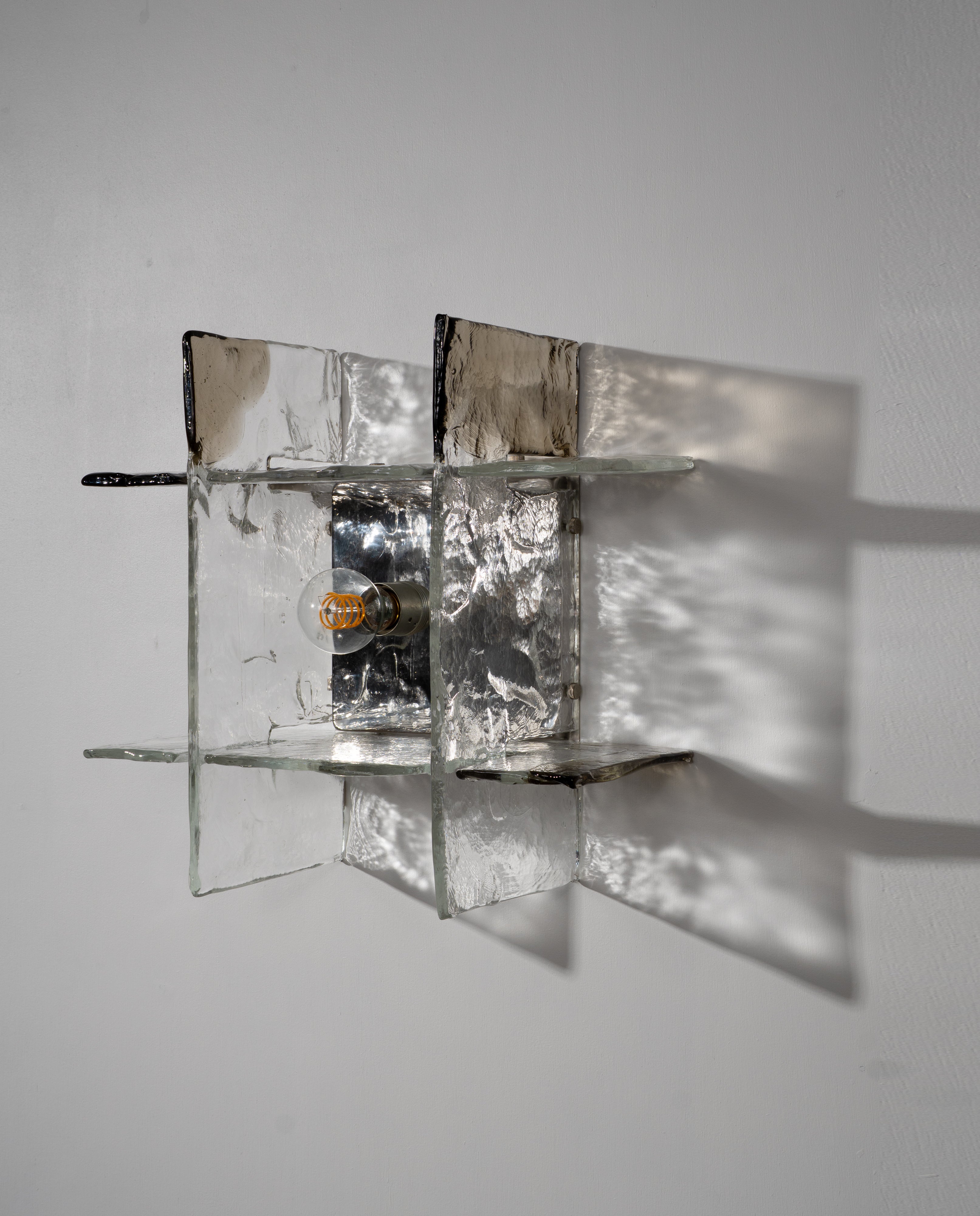 Carlo_Nason_Murano_Glass_Sconce_in_Brown_for_AV_Mazzega,_Italy,_1970s