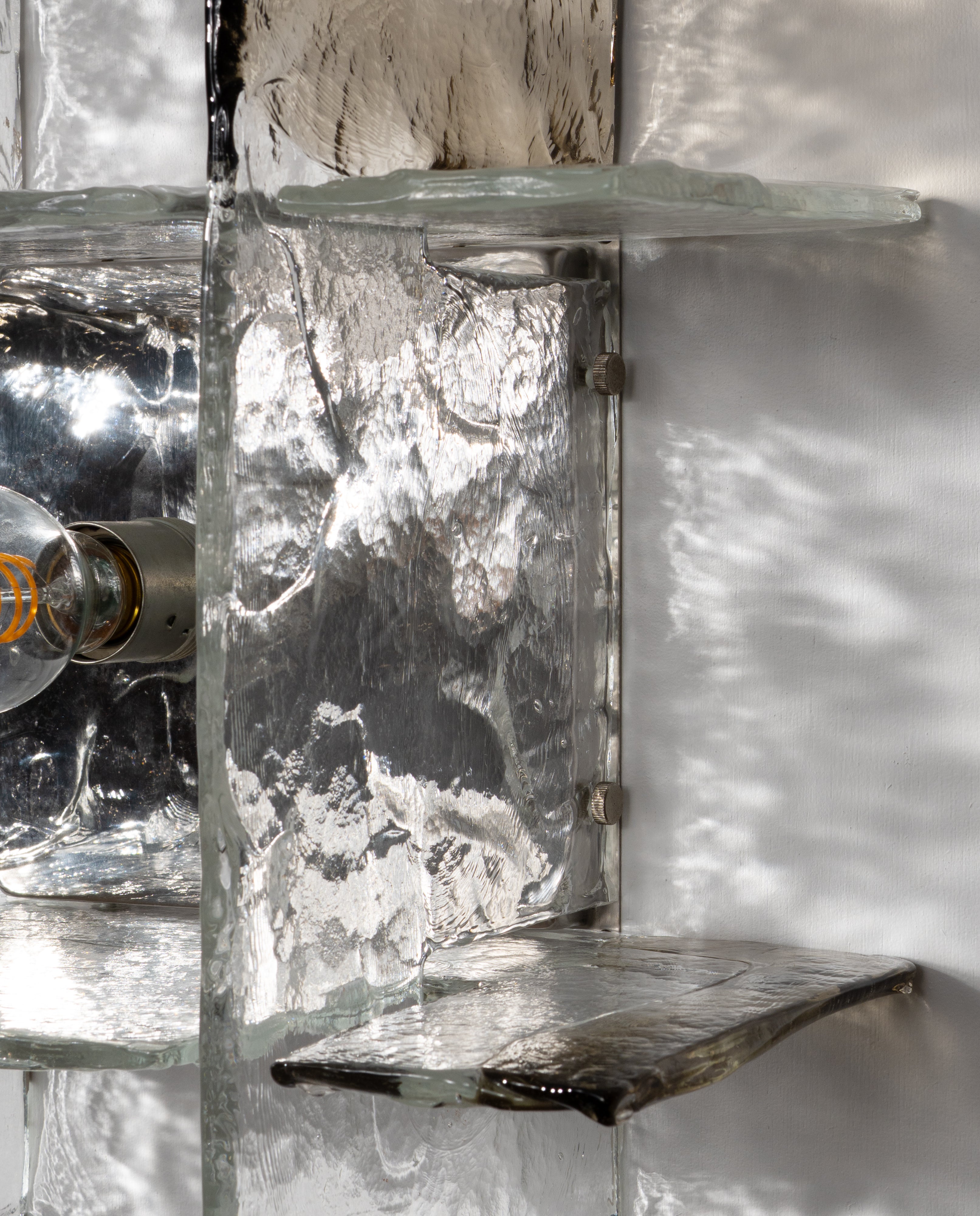 Carlo_Nason_Murano_Glass_Sconce_in_Brown_for_AV_Mazzega,_Italy,_1970s