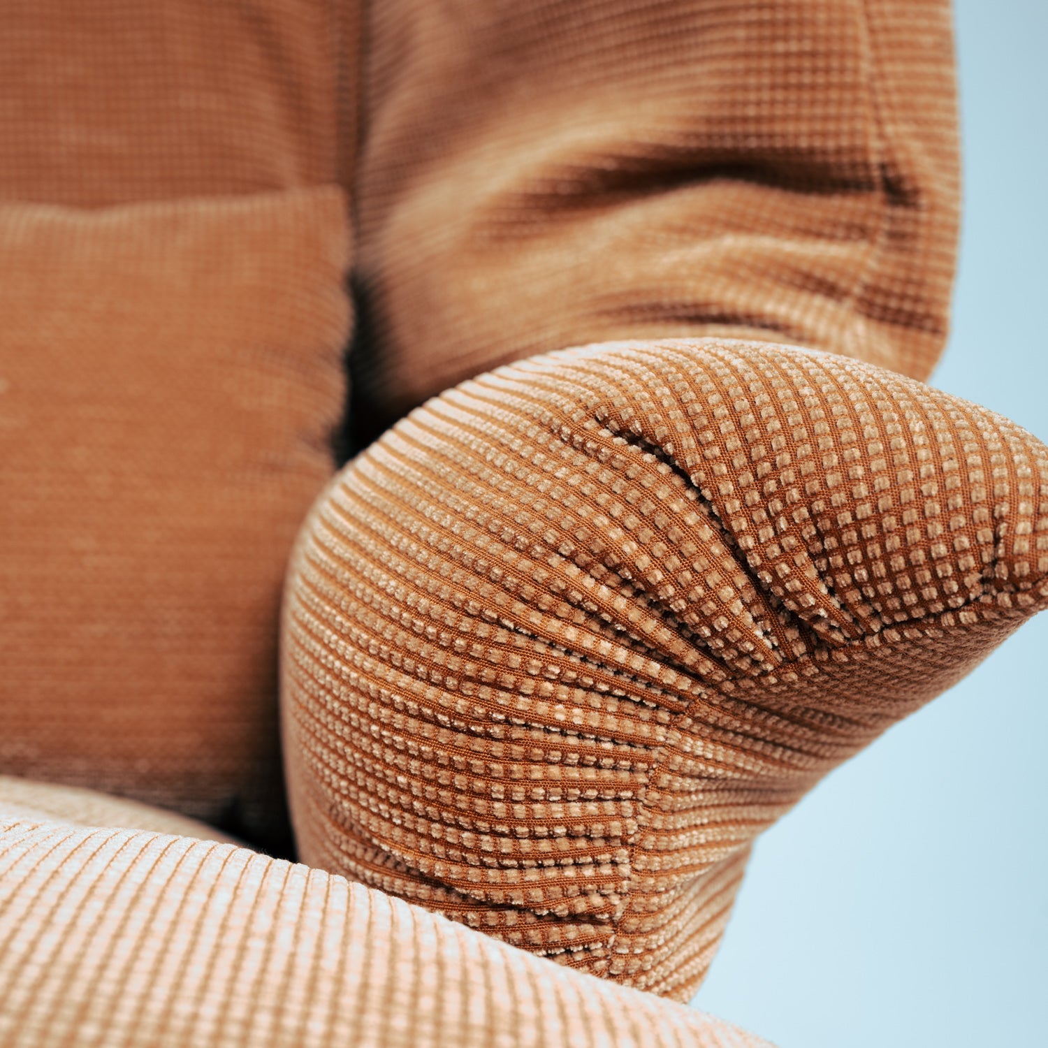 Vico_Magistretti_Portovenere_2_Seater_Sofa_for_Cassina,_Salmon_Peach_Upholstery,_Italy,_1980s