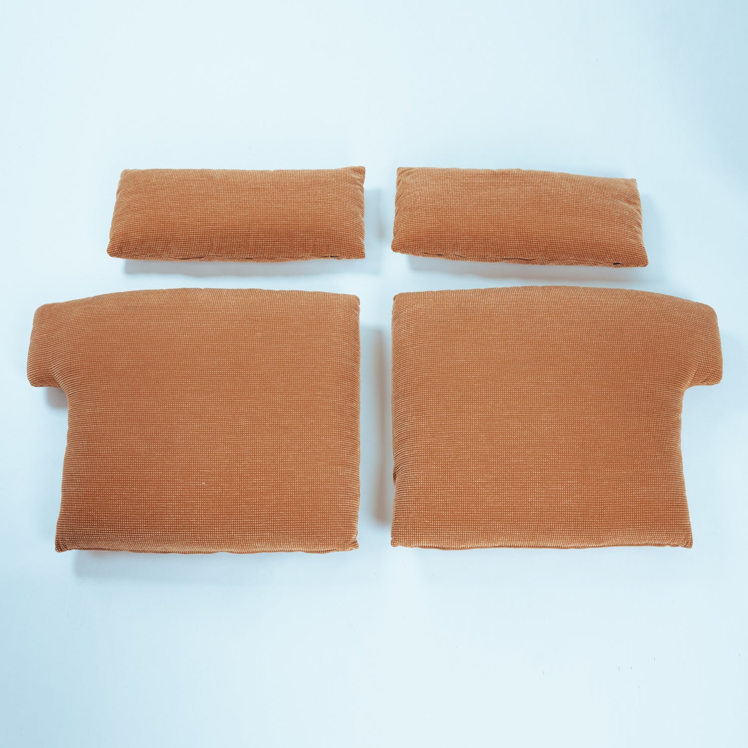 Vico_Magistretti_Portovenere_2_Seater_Sofa_for_Cassina,_Salmon_Peach_Upholstery,_Italy,_1980s
