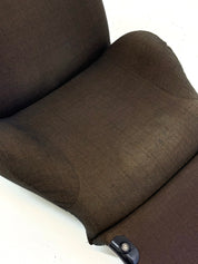 Cassina_Wink_armchair_by_Toshiyuki_Kita