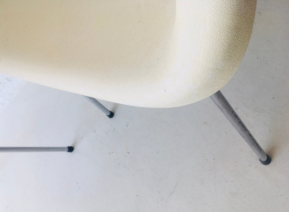 Set_of_2_Armchairs_by_Castelli,_1970s,_Italy