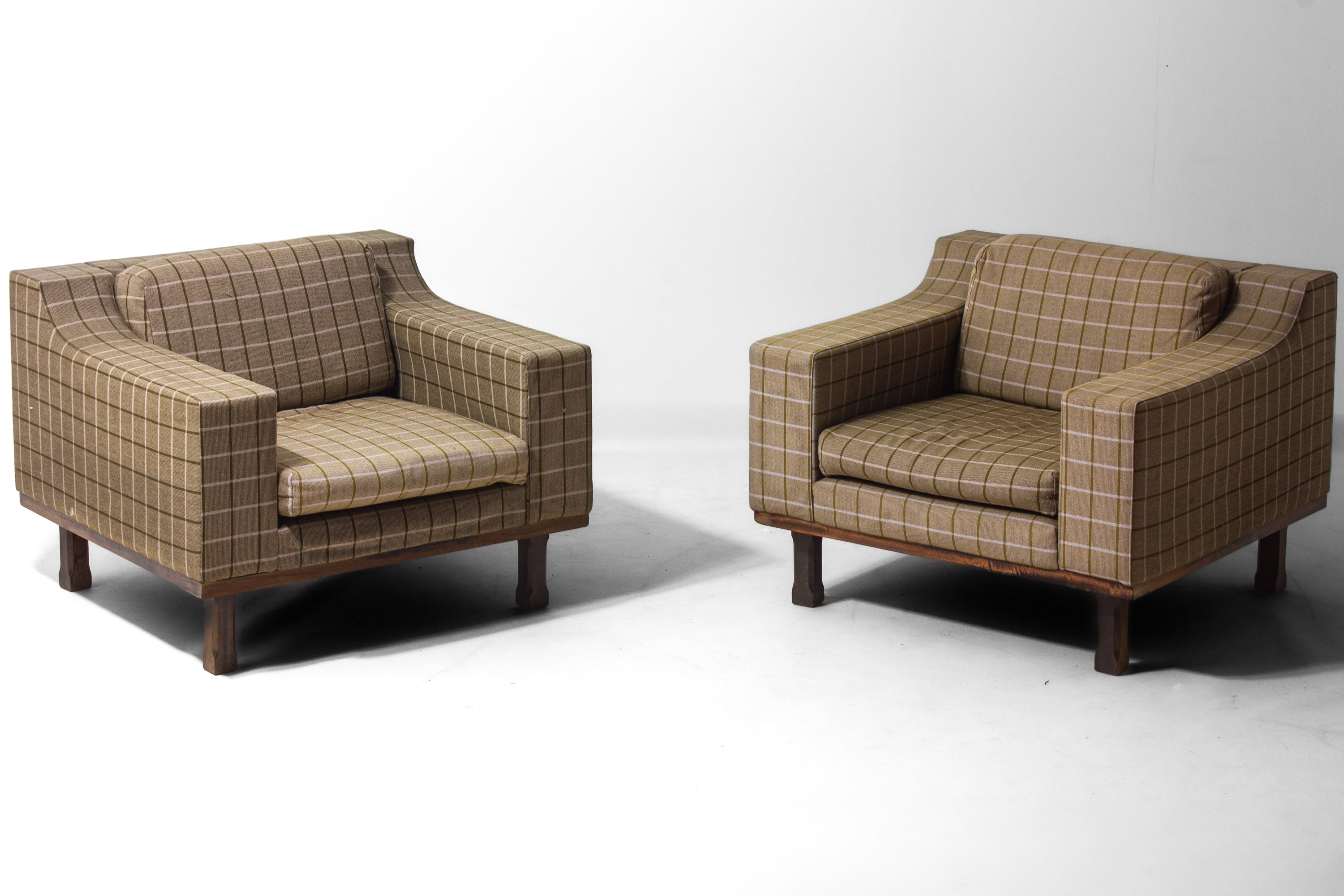 Set_of_2_Vintage_Italian_Club_Lounge_Chairs_by_Dino_Cavalli,_1970s_Mid_Century_Modern_Armchairs