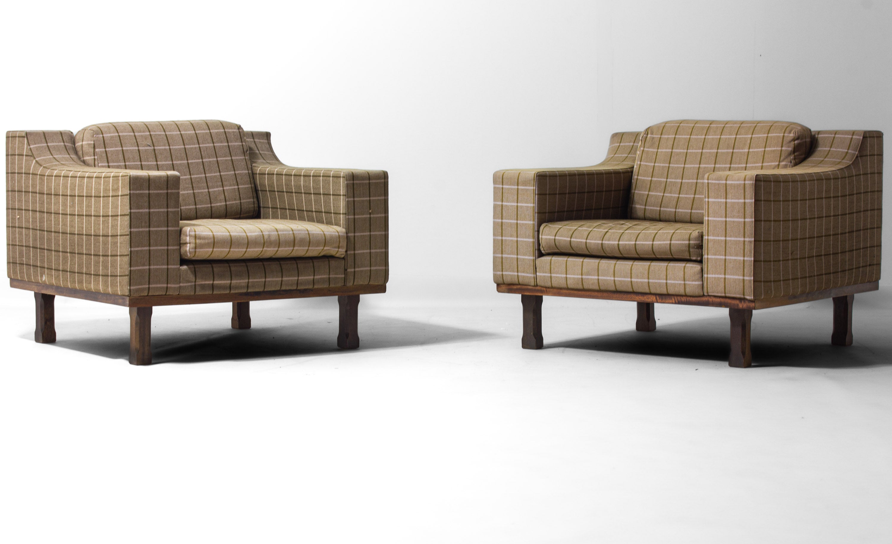 Set_of_2_Vintage_Italian_Club_Lounge_Chairs_by_Dino_Cavalli,_1970s_Mid_Century_Modern_Armchairs
