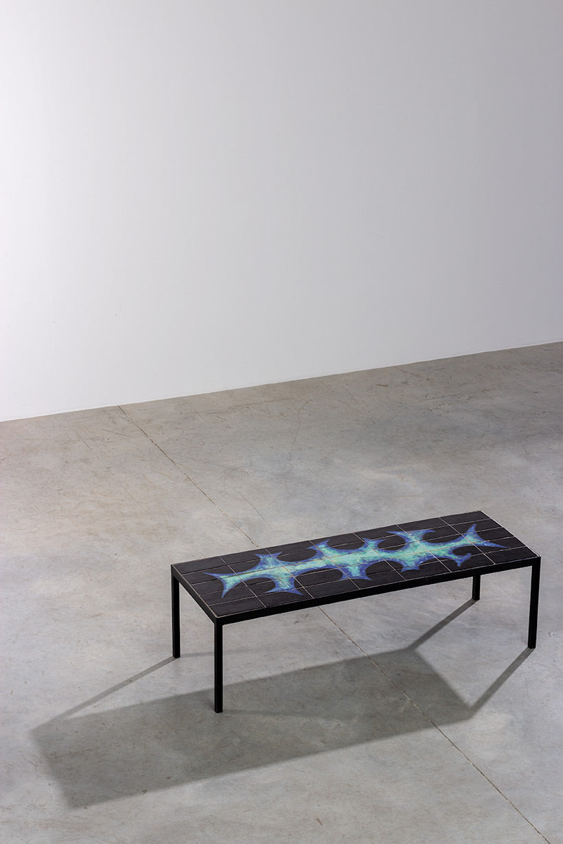 Ceramic_coffee_table_with_abstract_pattern_1950s