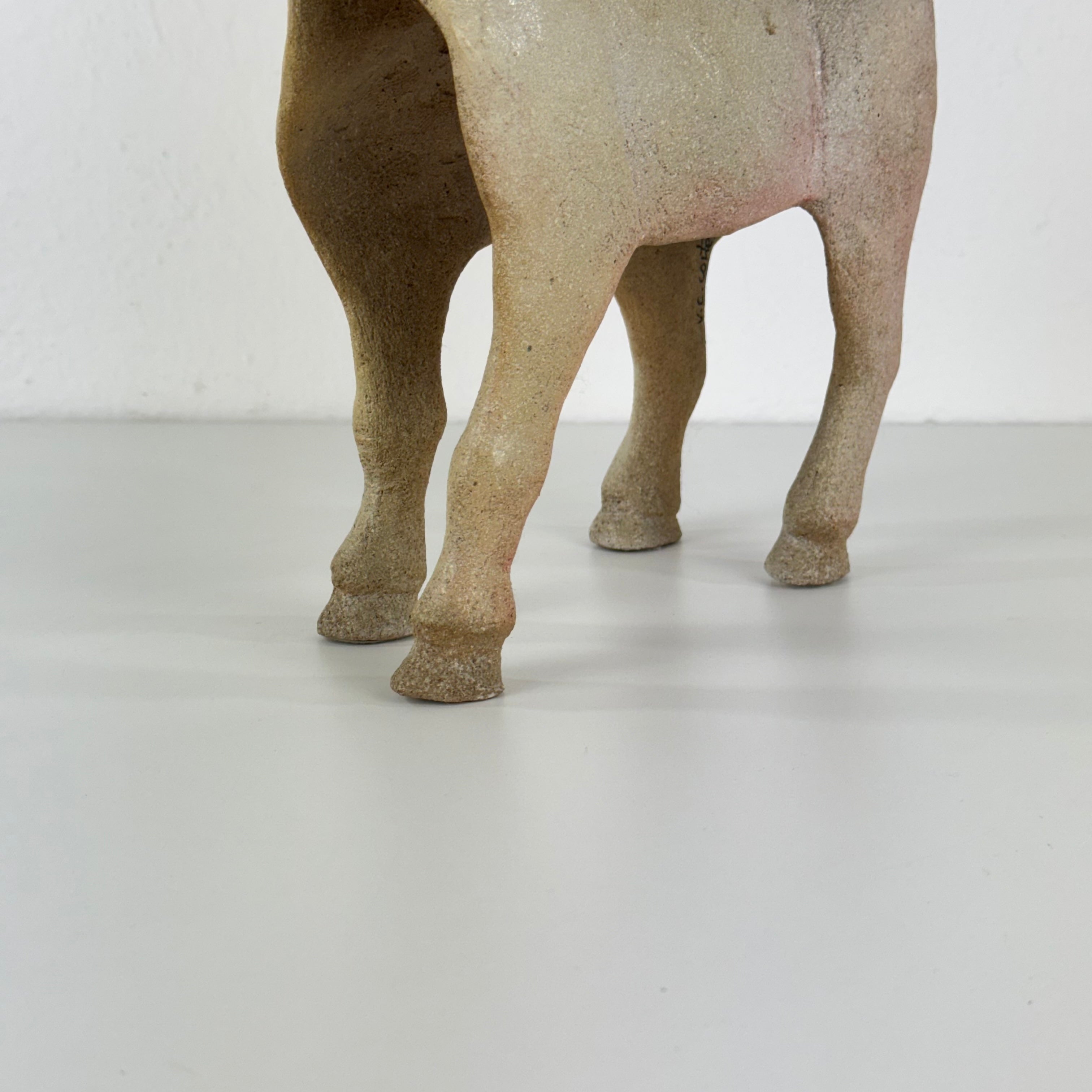 Ceramic_Horse_Sculpture_by_Víctor_Ceprián_Cortés,_Spain,_1980s