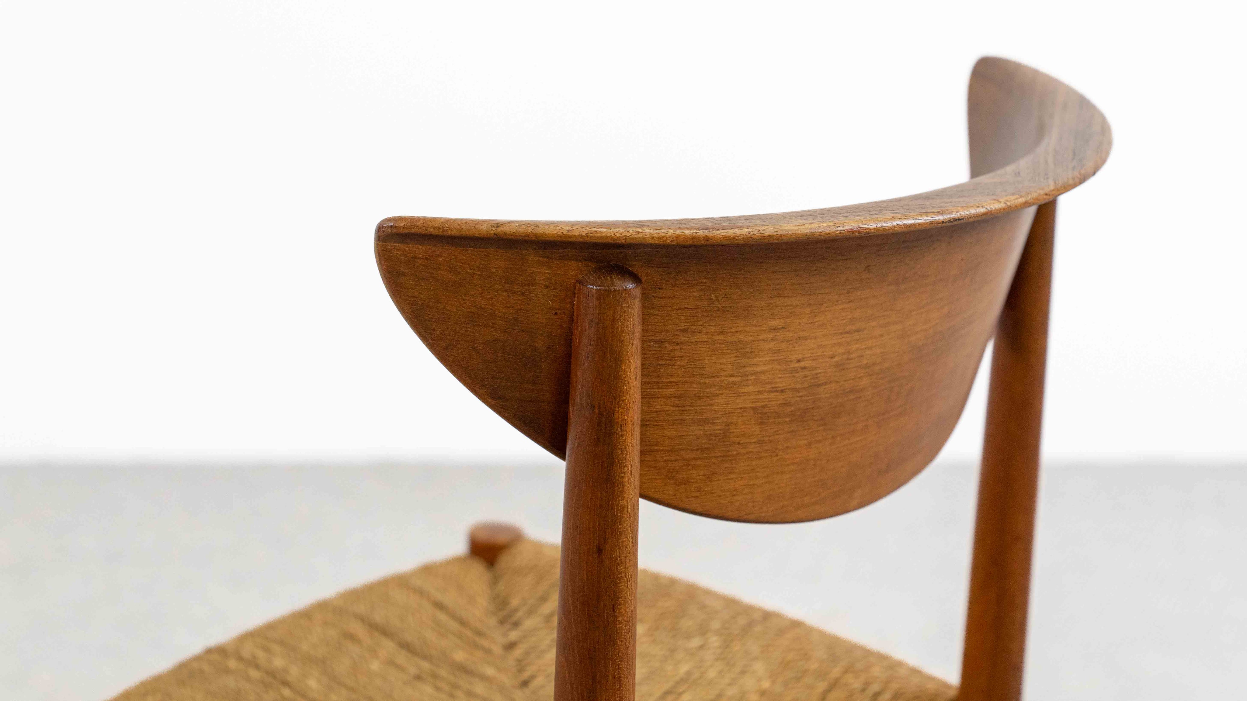 1950s_Model_316_Teak_Chair_by_Peter_Hvidt_&_Orla_Mølgaard-Nielsen_for_Søborg_Møbler,_Denmark