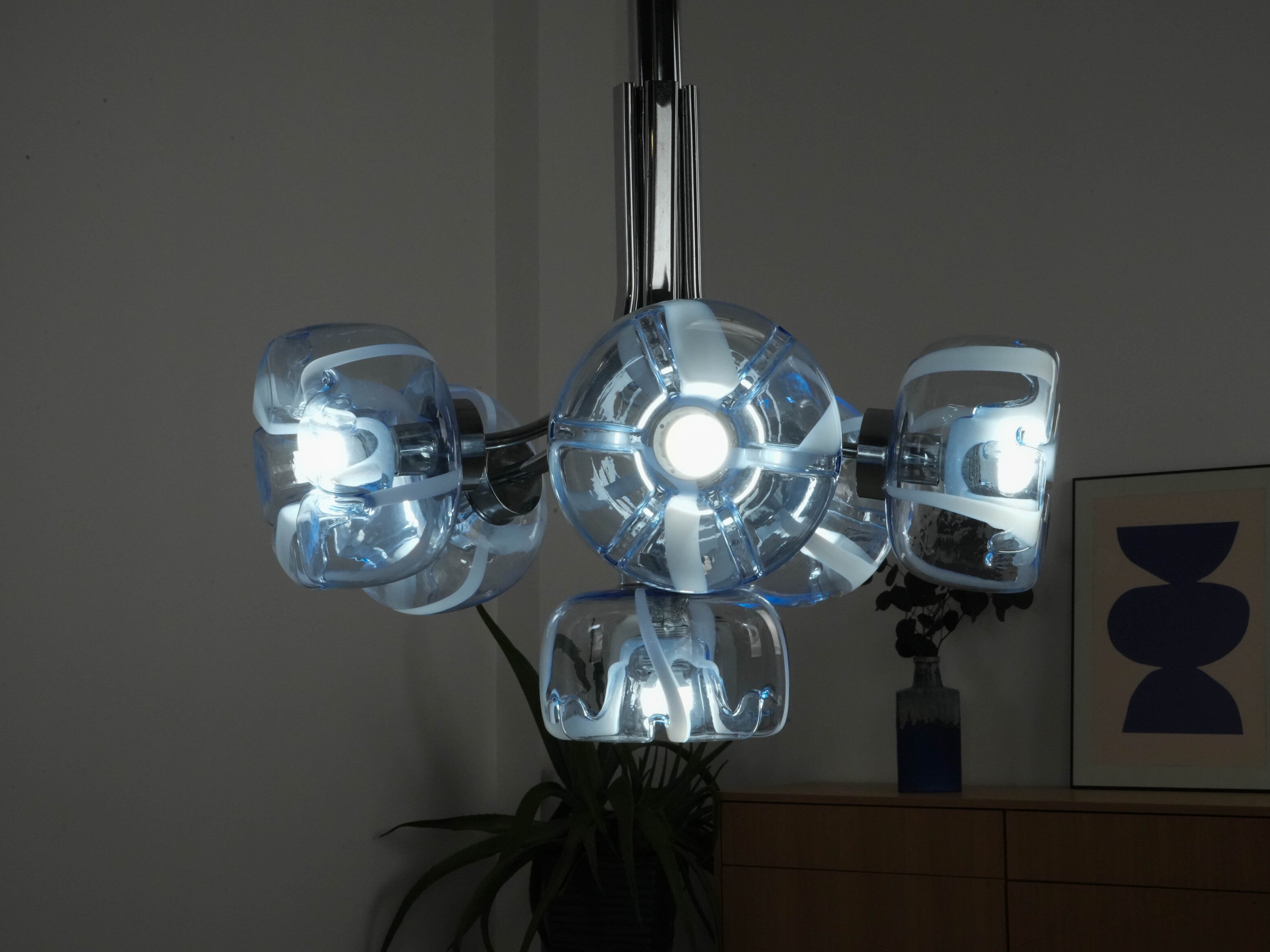 Murano_Glass_Chandelier,_1970s,_Italy