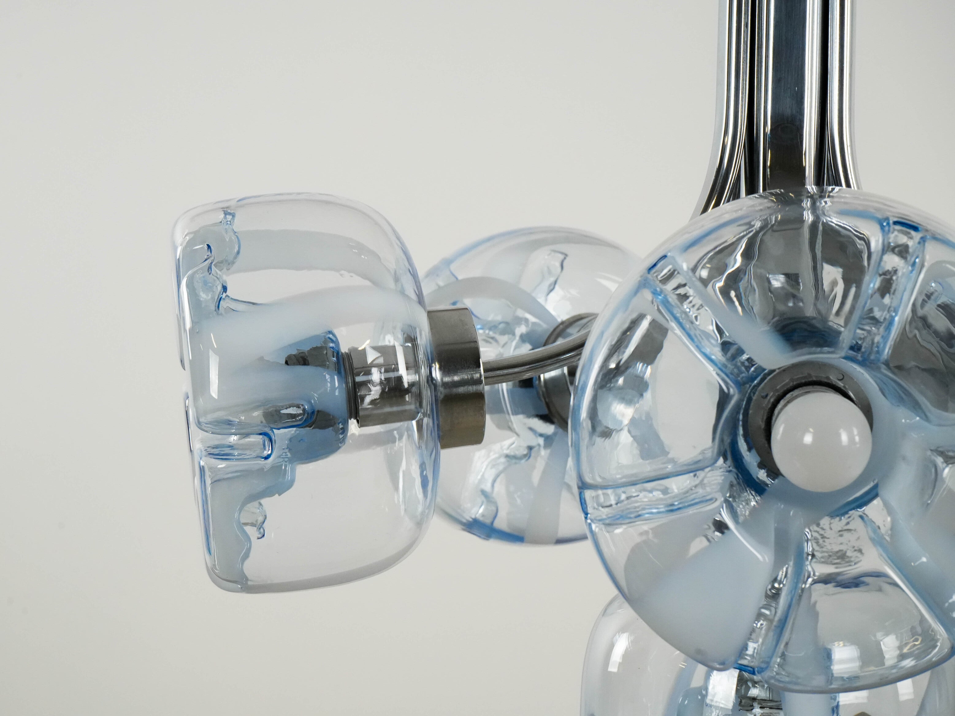 Murano_Glass_Chandelier,_1970s,_Italy