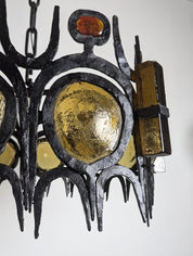 Chandelier_sculpture_lamp_in_wrought_iron_and_blown_glass