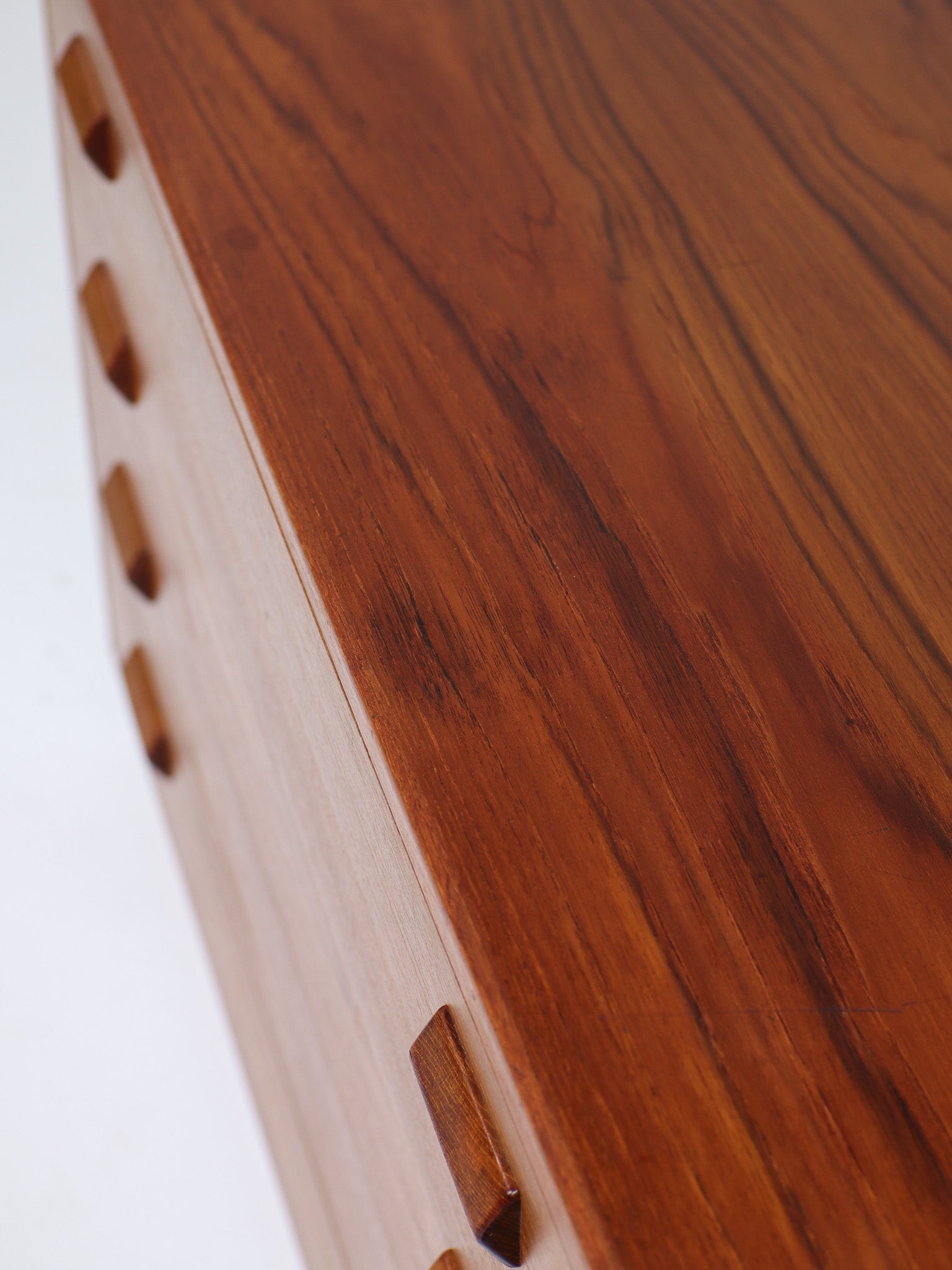 Chest_of_drawers_Børge_Mogensen_Søborg_teak_1950s_Denmark