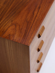 Chest_of_drawers_Børge_Mogensen_Søborg_teak_1950s_Denmark