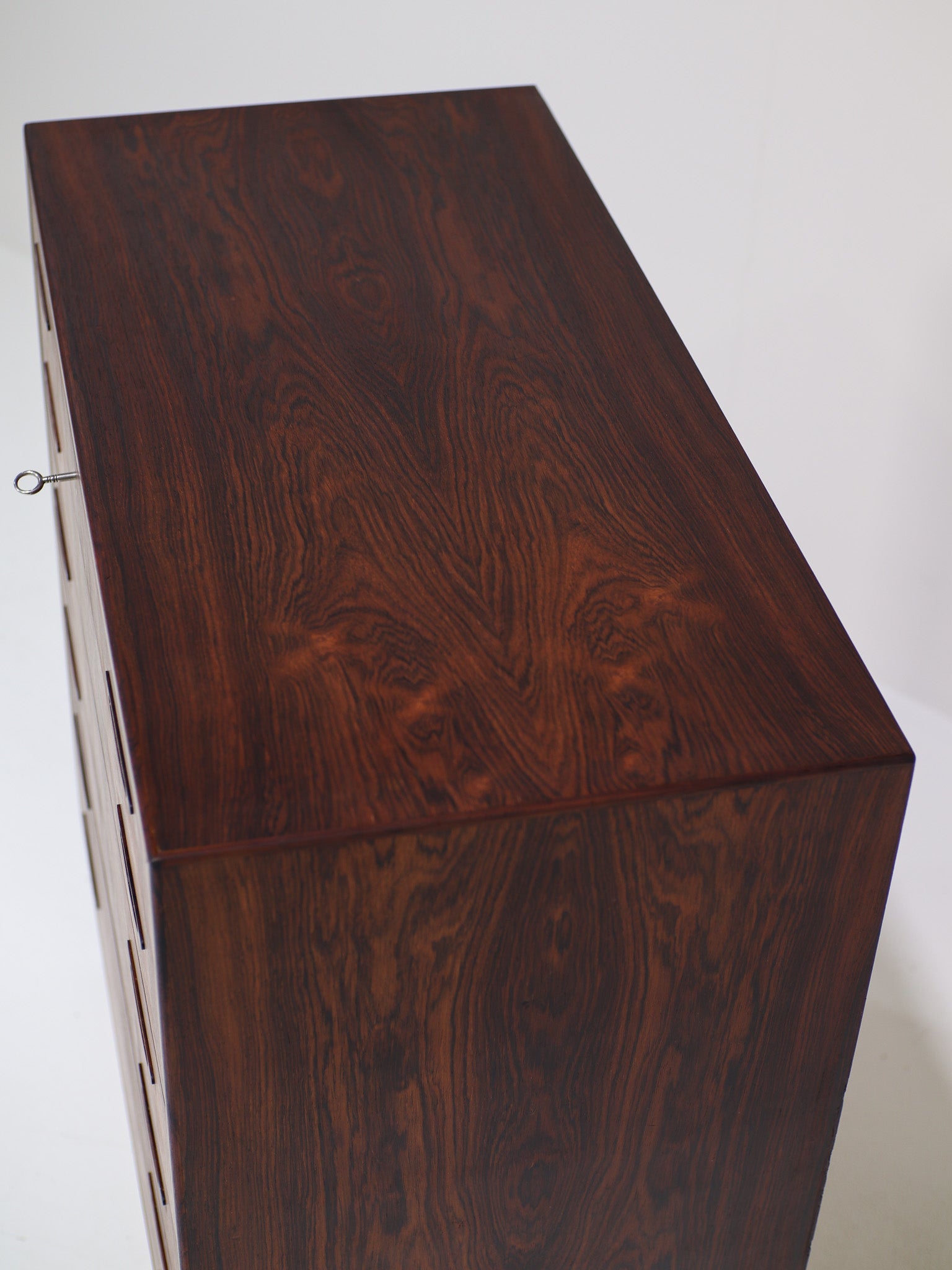 Rosewood_Chest_of_Drawers_by_Henry_Rosengren_Hansen,_1960s,_Denmark