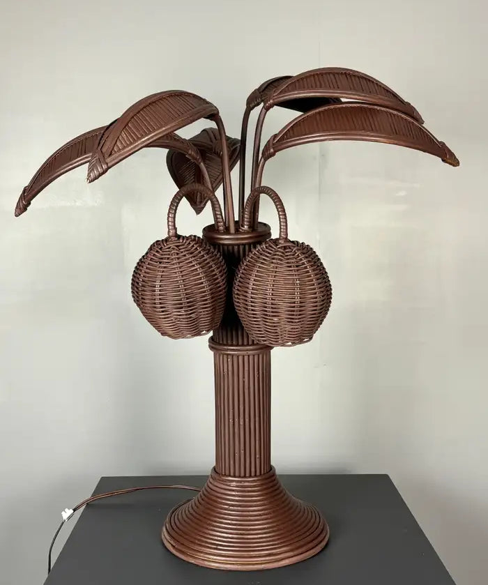 Coconut_Palm_Table_Lamp_in_the_Style_of_Mario_Lopez_Torres,_1970s,_Mexico