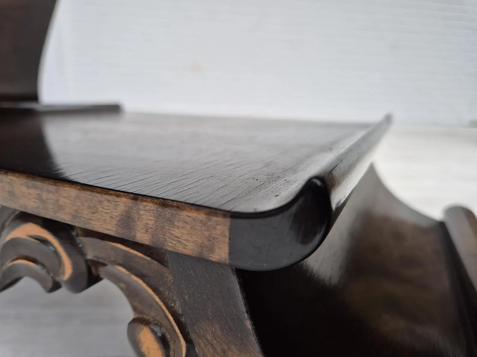 Art_Deco_Coffee_Table_in_Ash_with_Lower_Shelf,_1950s,_Denmark