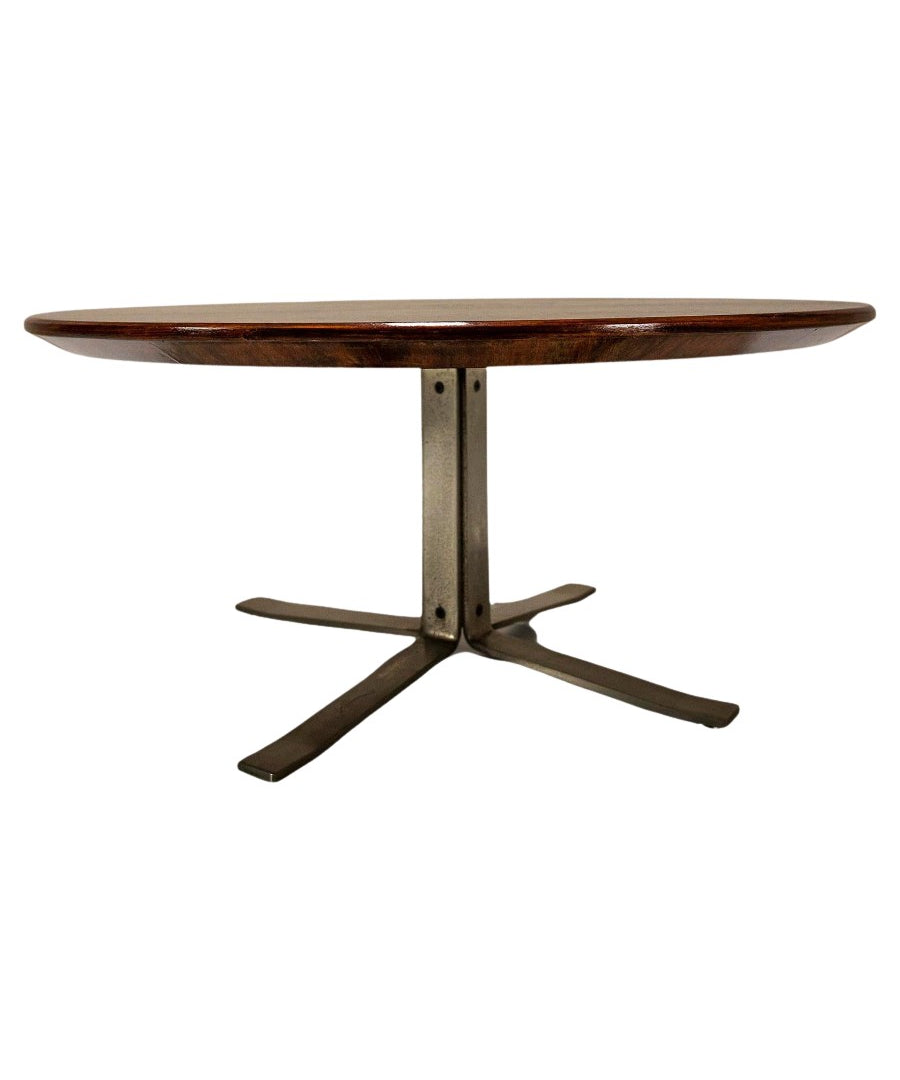Coffee_Table_by_Formanova_from_1960s_Italy