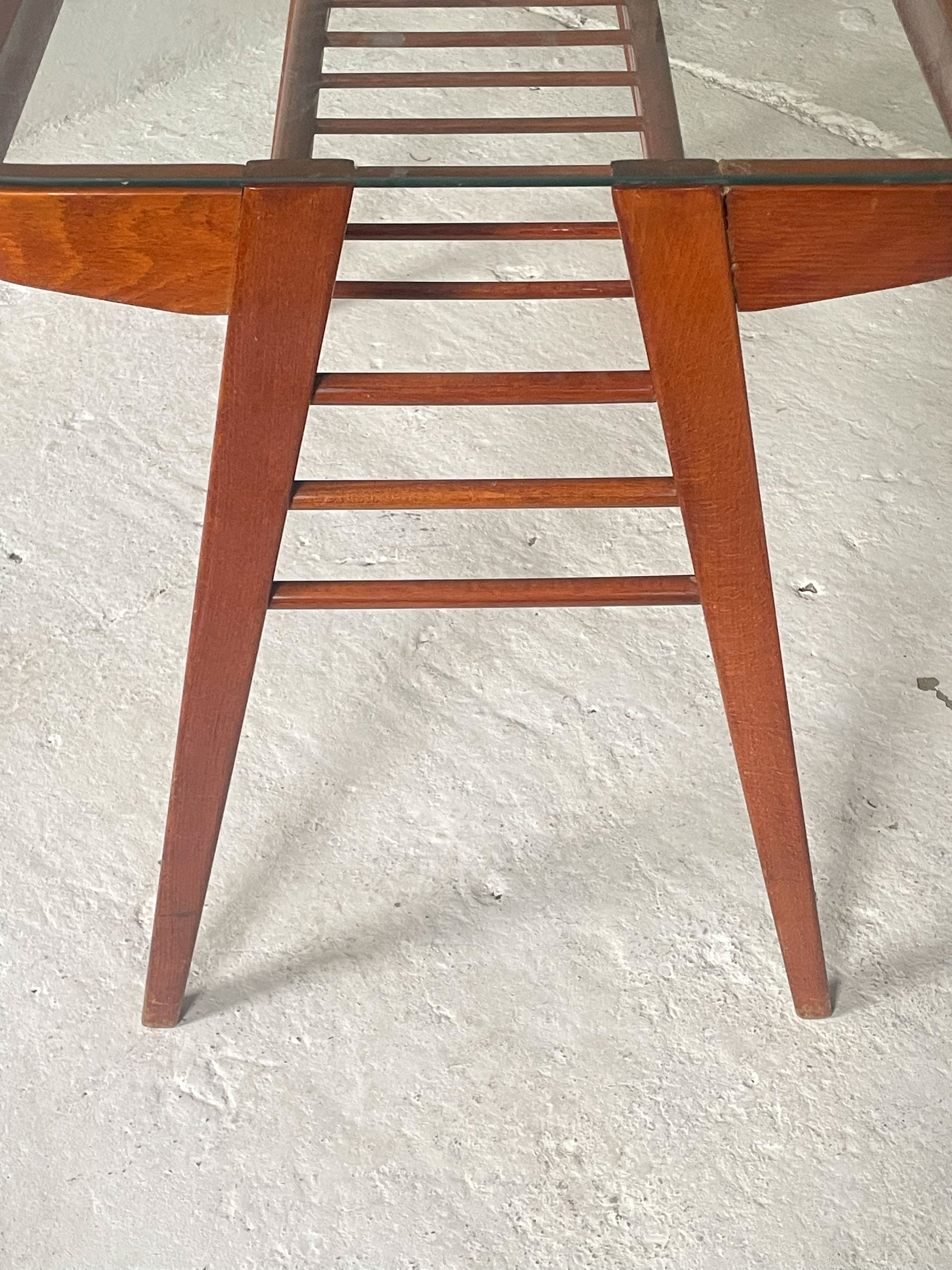 Coffee_Table_by_František_Jirák_for_Tatra_Czechoslovakia_1960s