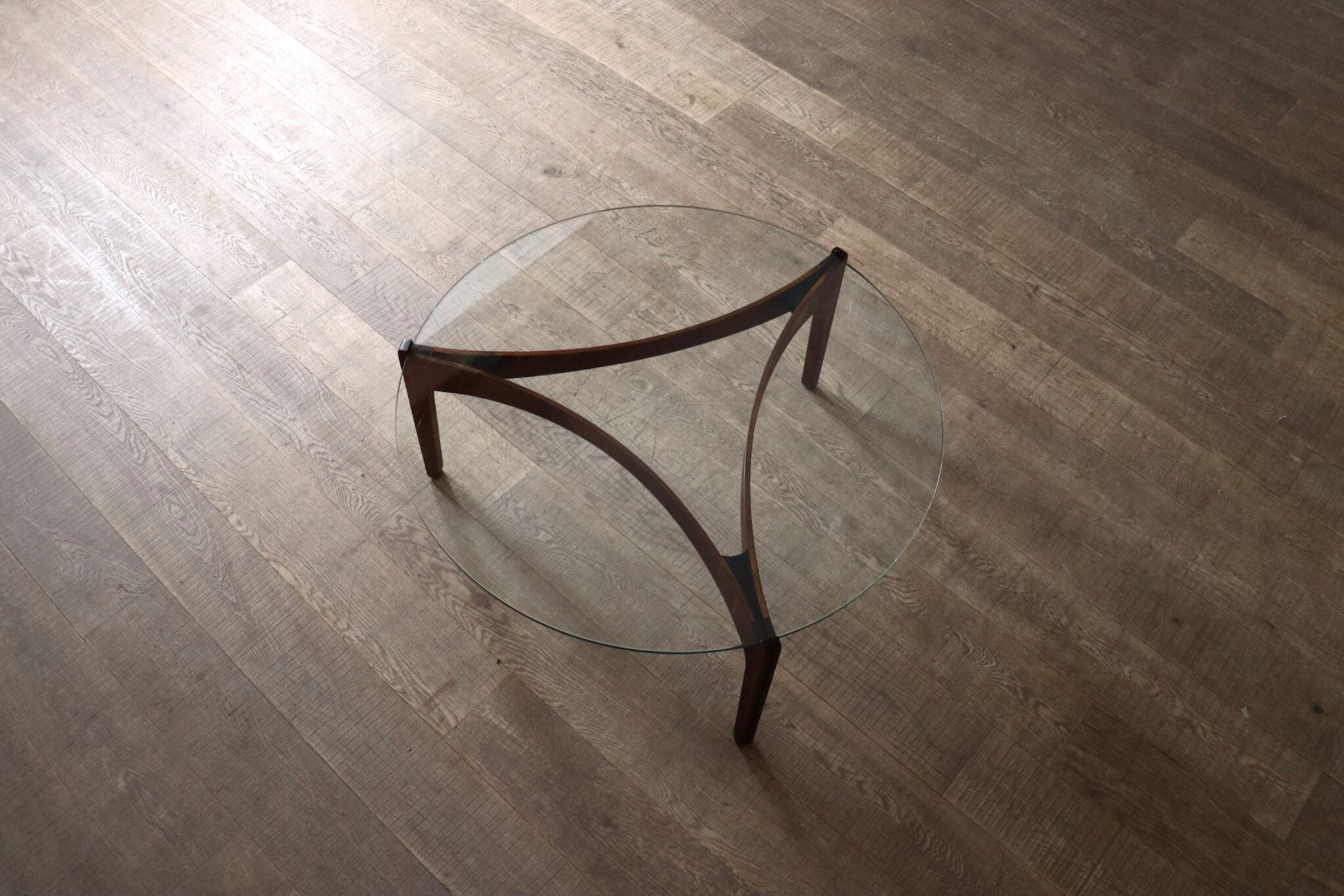 Coffee_Table_by_Sven_Ellekaer_for_Christian_Linneberg,_Danish_Design,_1962