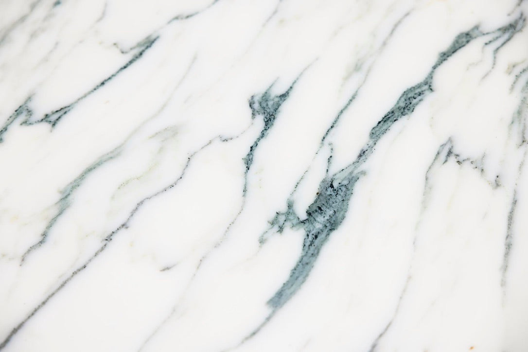 Carrara_Marble_Coffee_Table_by_Estelle_and_Erwine_Laverne,_1950s,_USA