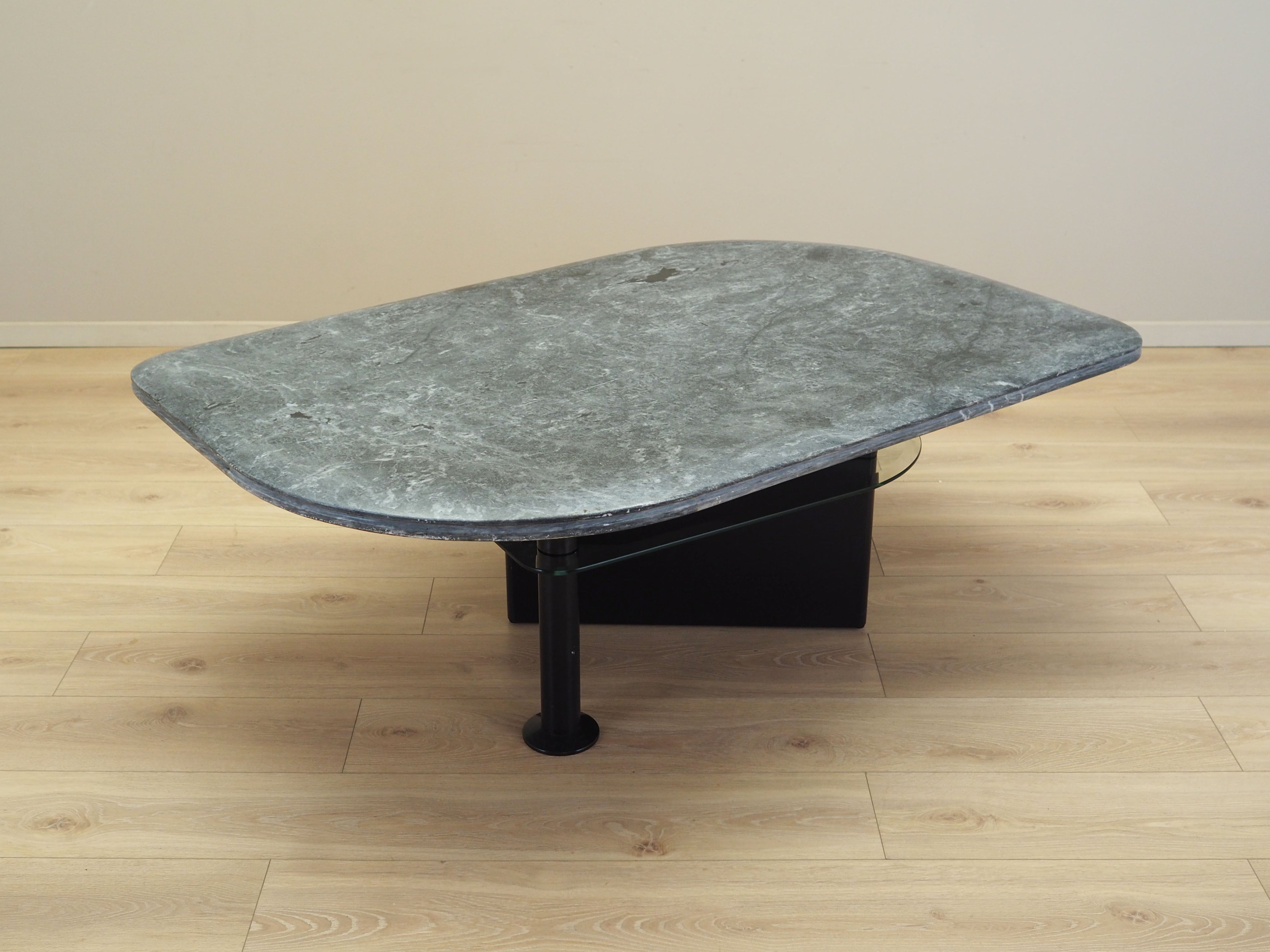 Coffee_Table,_Italian_Design,_Marble_Top_&_Wood,_1980s,_Italy