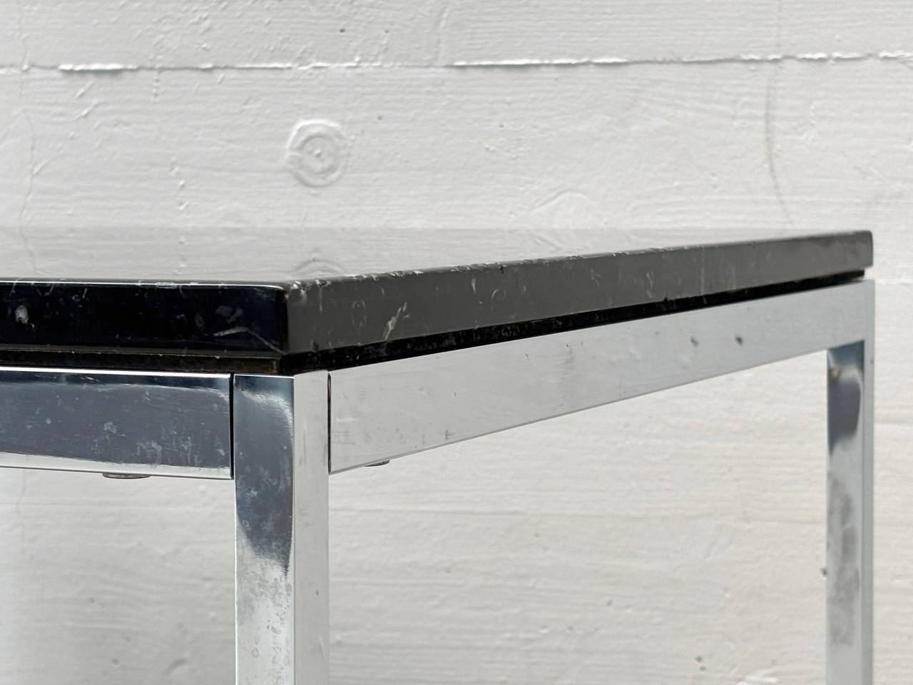 Coffee_table_model_2510T_by_Florence_Knoll_for_KnollStudio