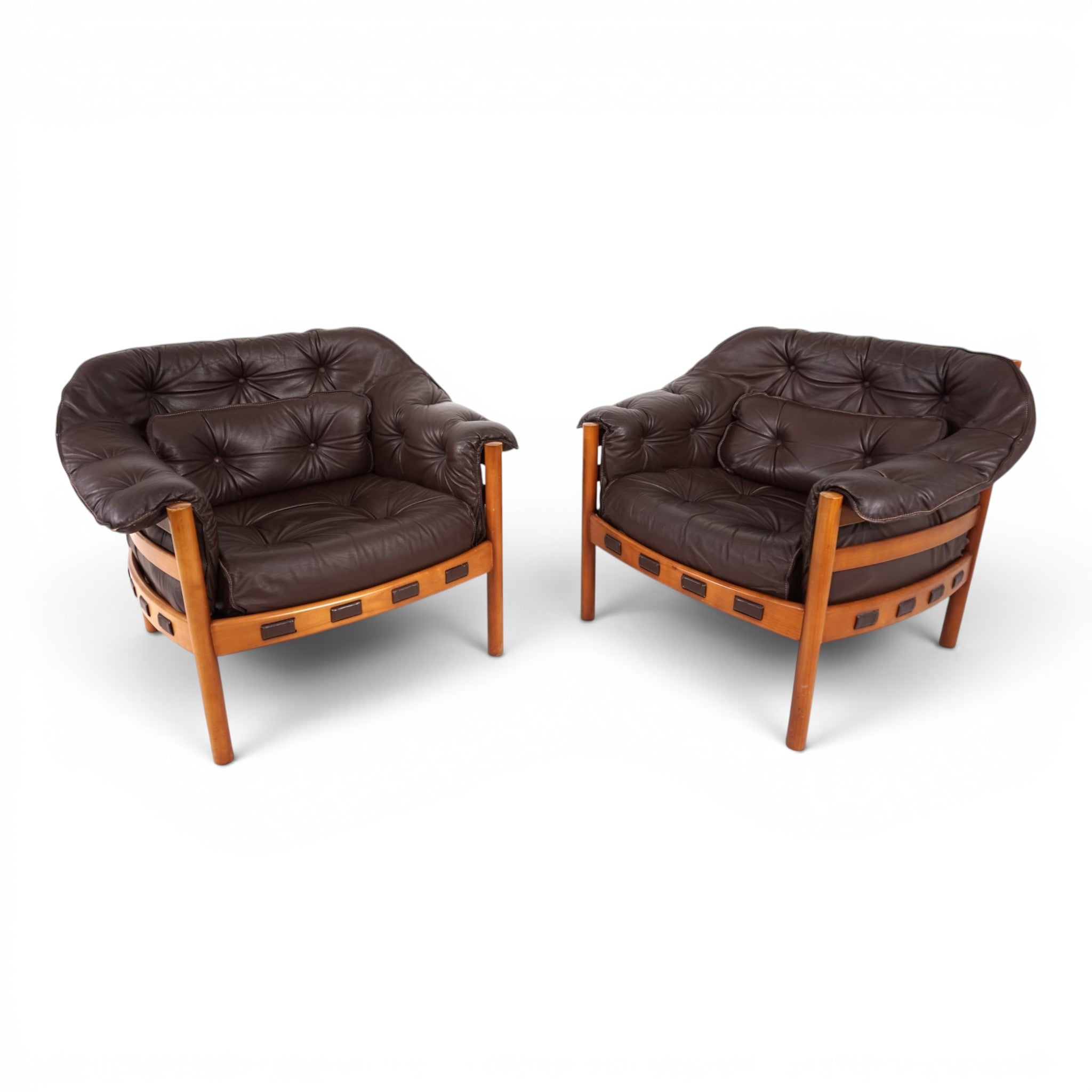 Living_Room_Set_by_Sven_Ellekaer_for_Coja,_Leather_and_Wood,_Netherlands,_1970s