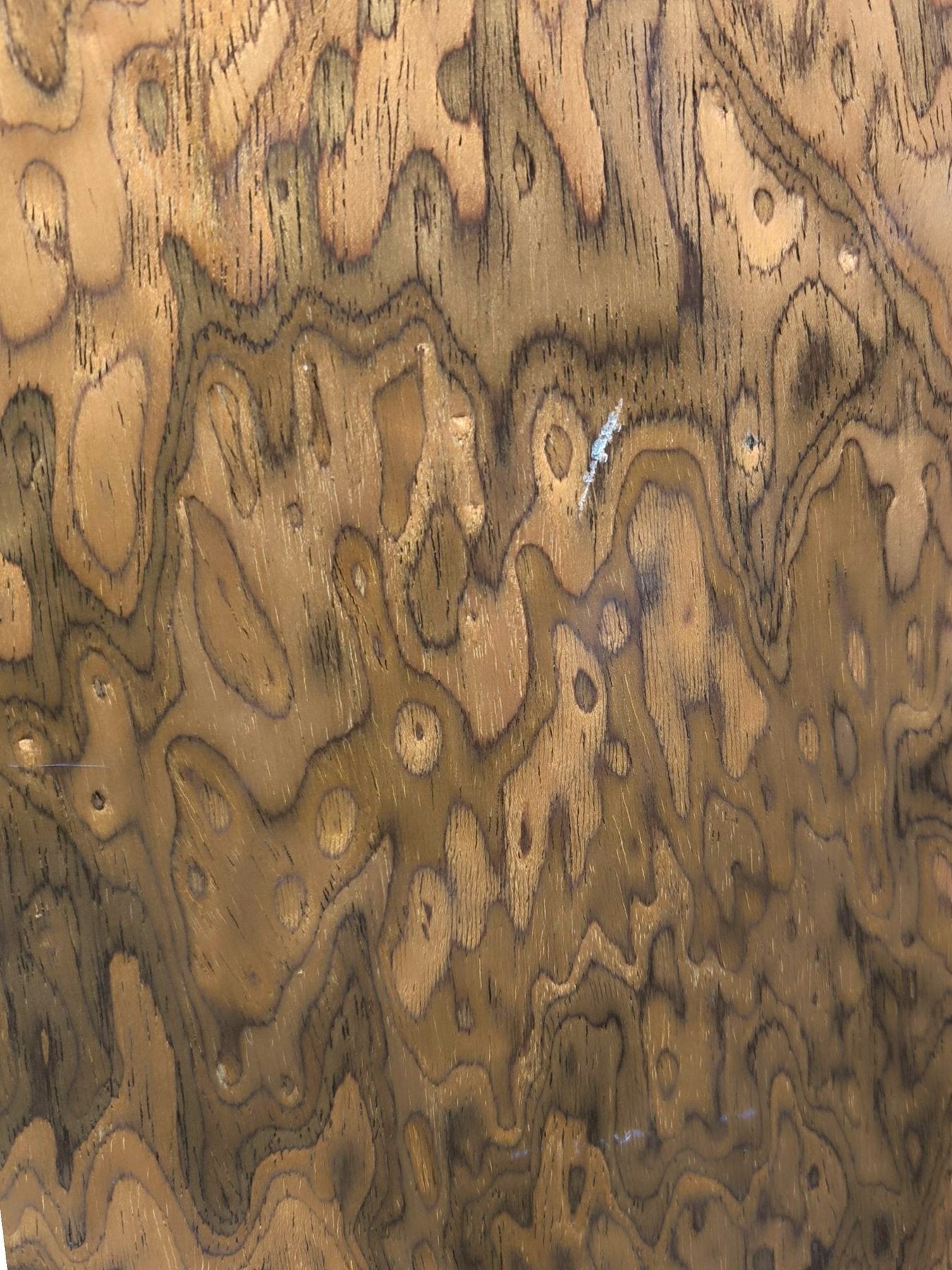 Comò_di_Poggioli_in_Radica_di_Olmo_e_Ottone_1970_Italia