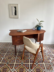 Kai_Kristiansen_Compass_Chair_for_Schou_Andersen_in_Teak_and_Wool,_Denmark,_1950s–1960s
