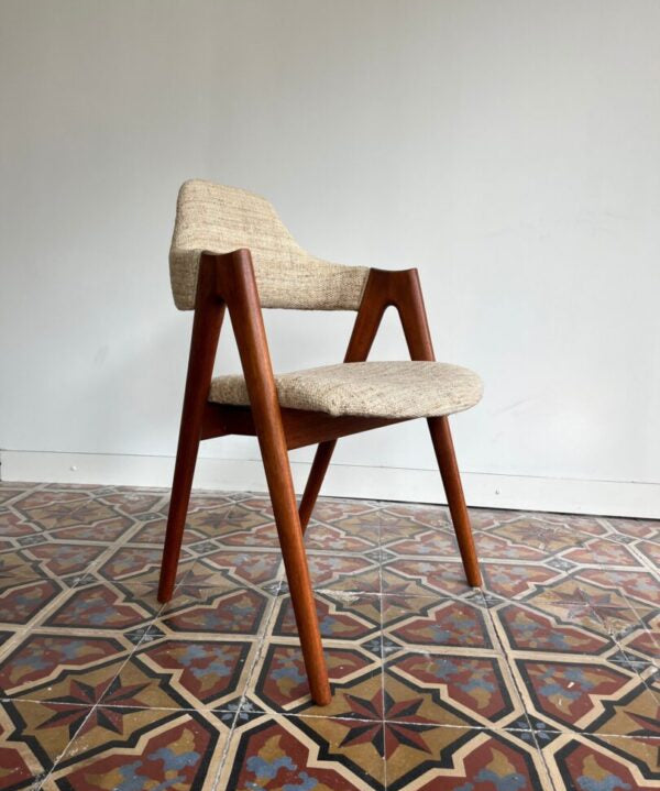 Compass_Chair_by_Kai_Kristiansen_for_Schou_Andersen,_Teak_and_Wool,_Denmark,_1950s–1960s