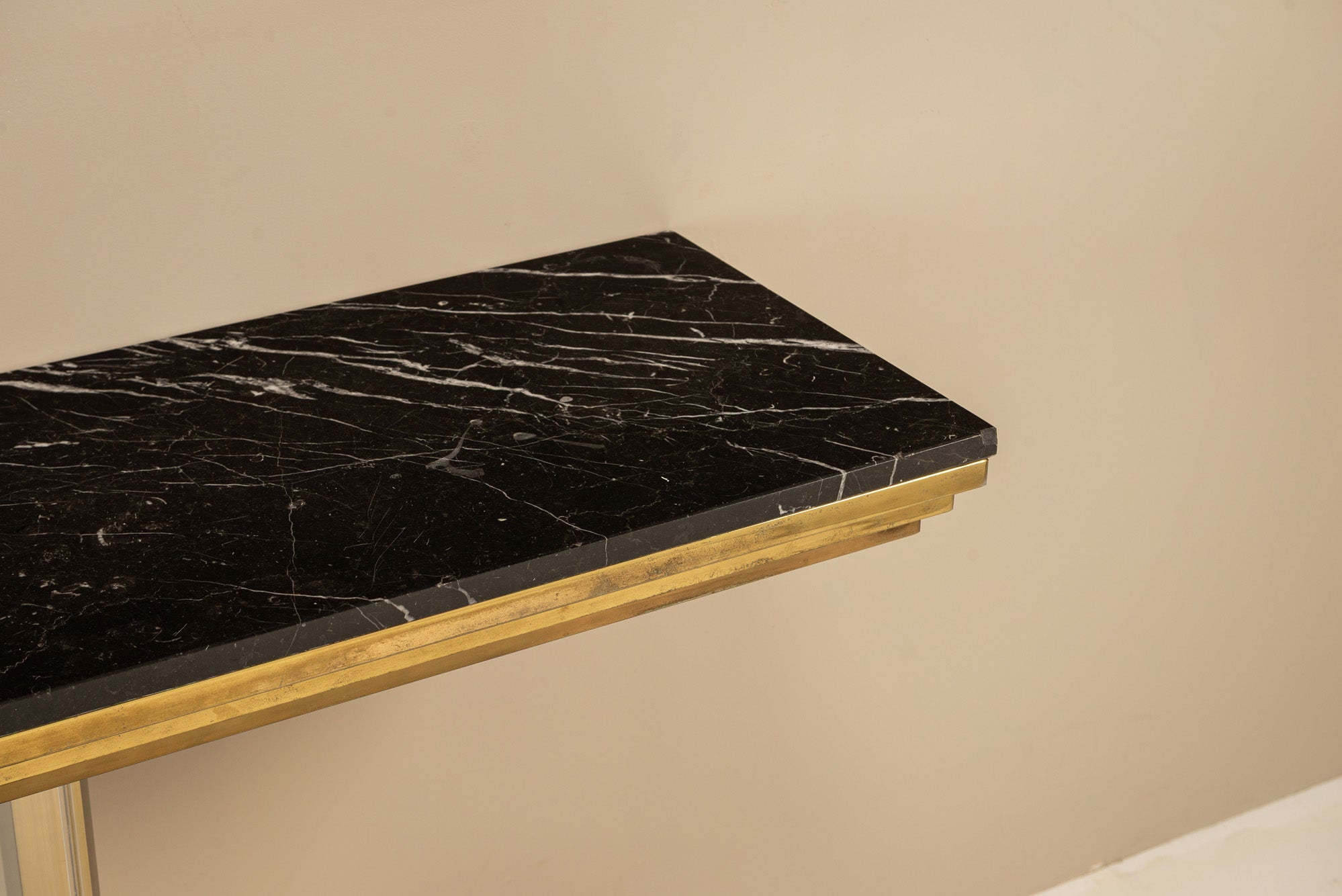 Black_Marble,_Brass_and_Plexiglass_Console_Table_by_Belgochrom,_1970s,_Belgium
