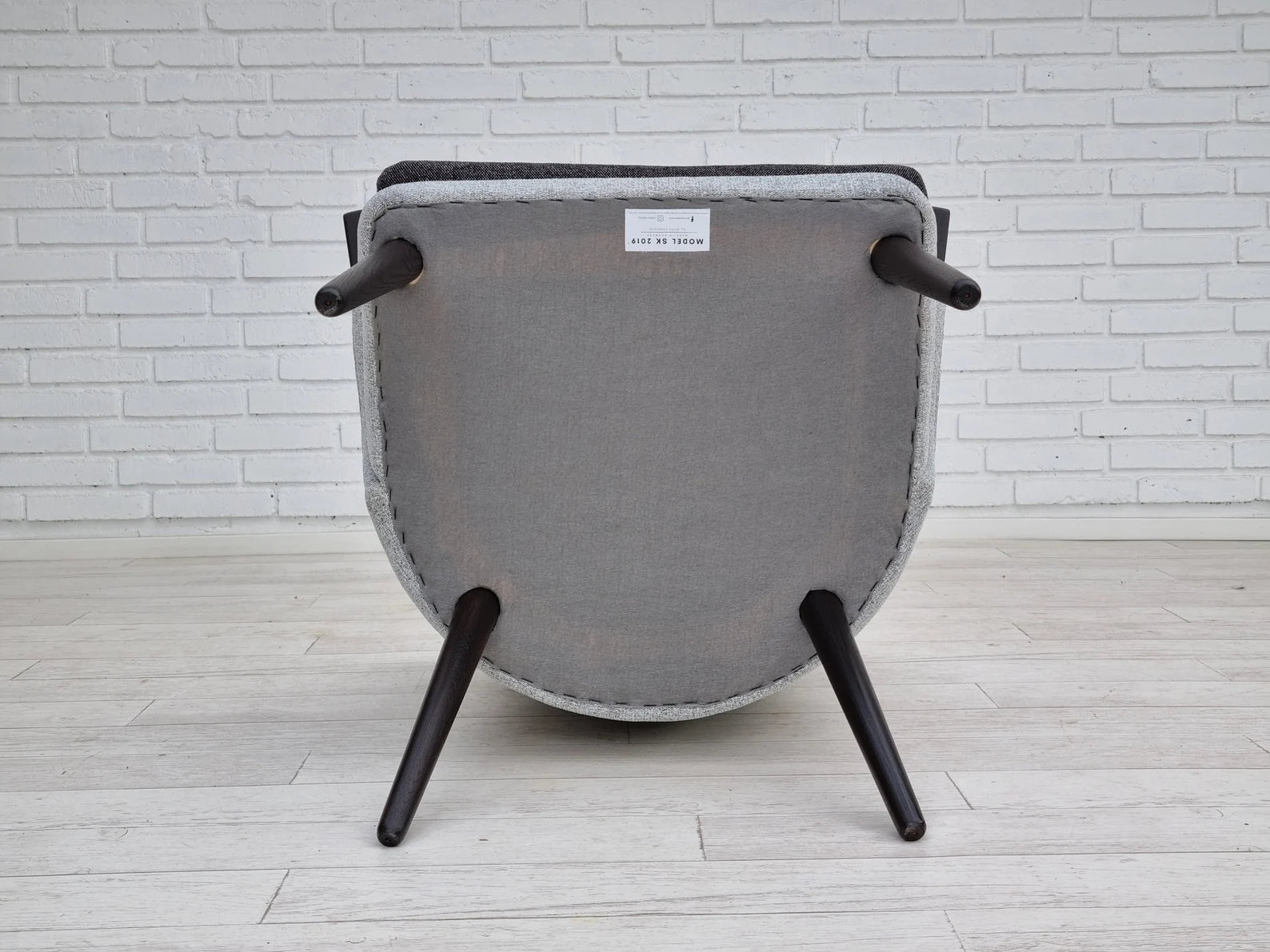 Contemporary_Armchair_Model_SK_2019,_Denmark