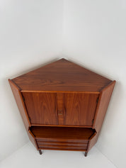 Corner_Bar_Cabinet_by_Gunnar_Falsig_for_Falsigs_Møbelfabrik,_Teak,_Denmark,_1960s