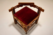 Corner_Chair_in_Art_Deco_Style