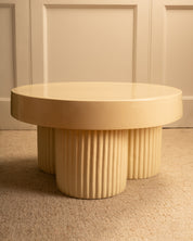 Set_of_2_Cream_and_Green_Nesting_Tables_in_Lacquered_Fiber_Concrete,_20th_Century,_Europe